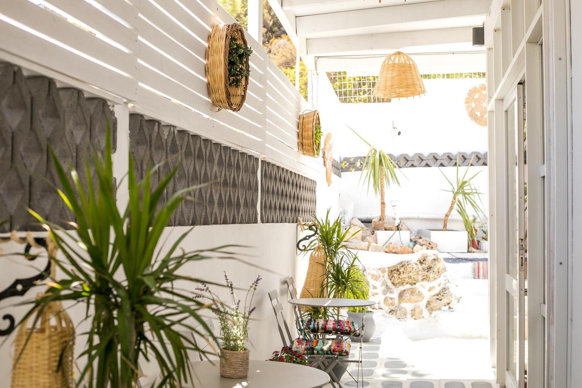 Casa Mikele By Sarikas - Sea Side Suites And Studios -Adults Only Faliraki Exterior foto